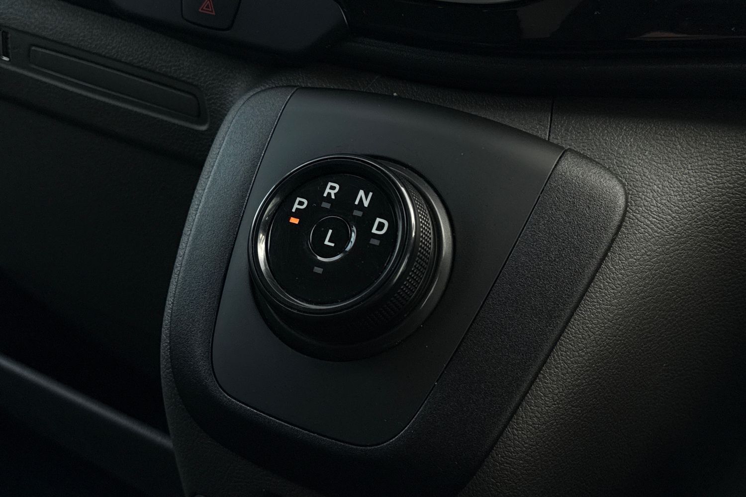 Used Ford E-Transit 2024 for sale - 76636911: Photo 19