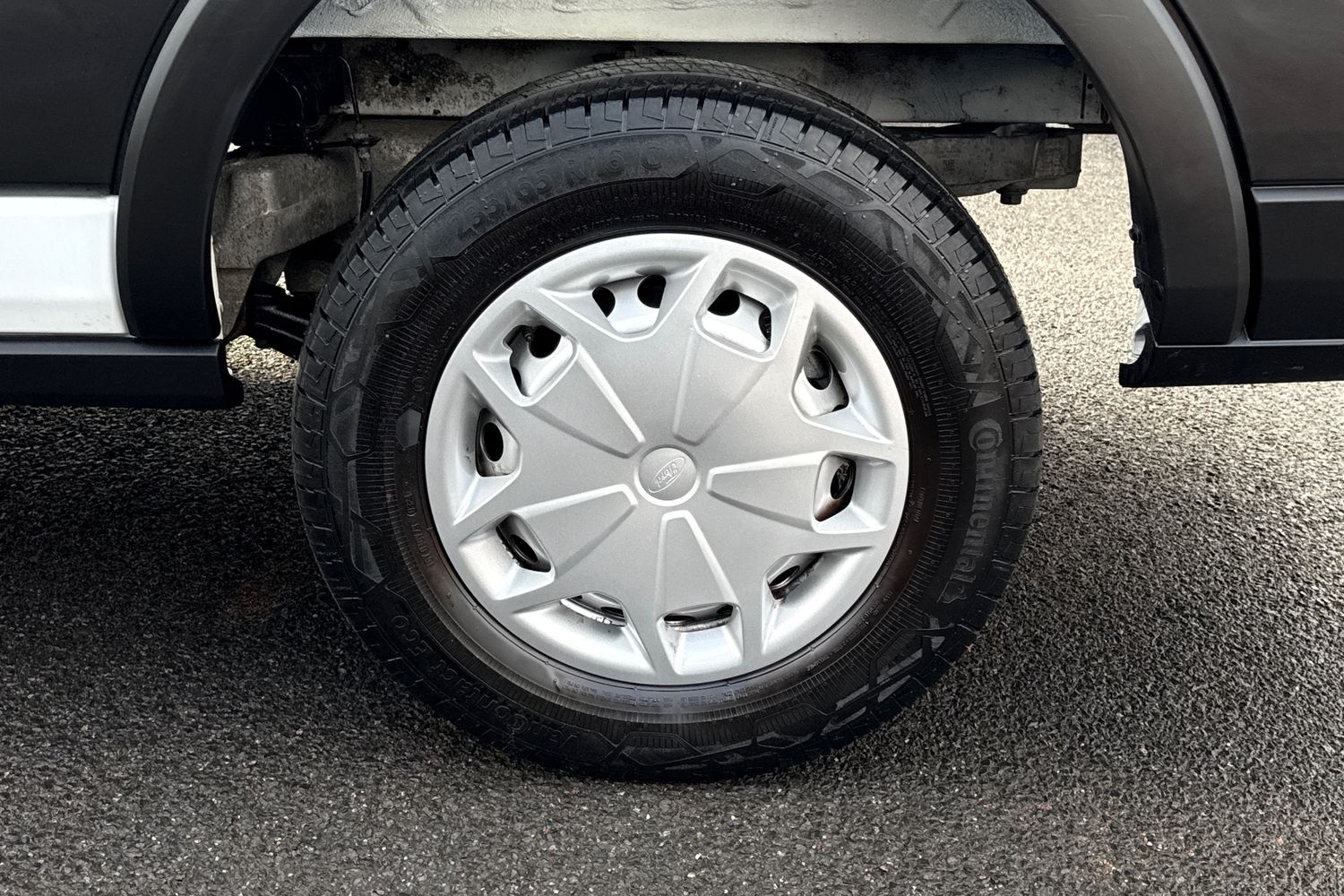 Used Ford E-Transit 2024 for sale - 76636911: Photo 22