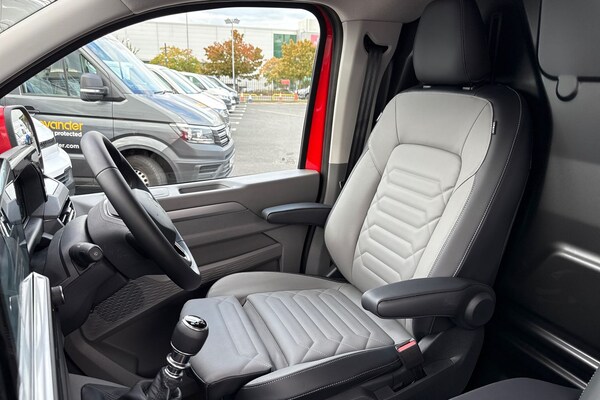 Used Volkswagen Transporter 2025 for sale - 76177427: Photo 45