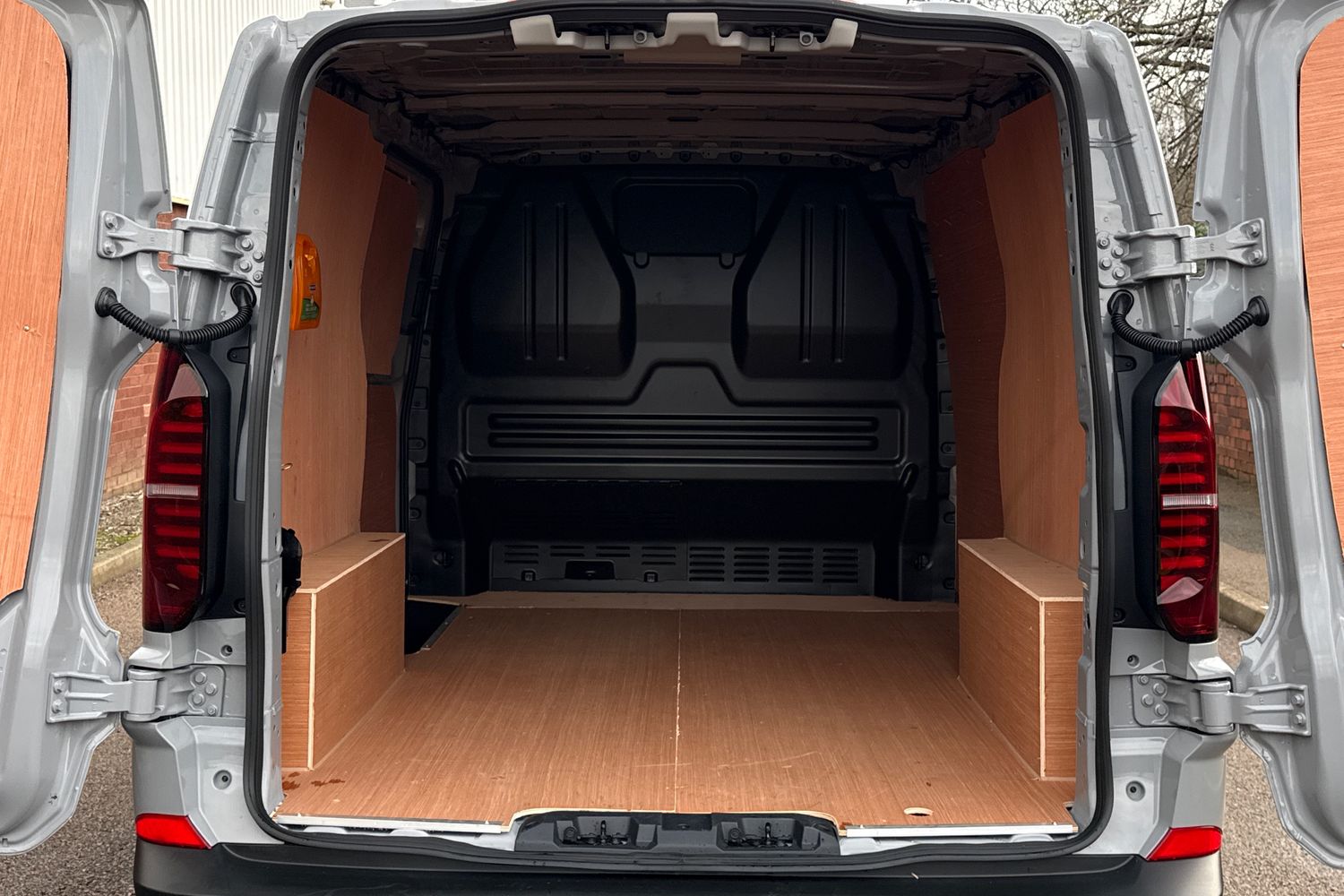 Used Volkswagen Transporter 2025 for sale - 77270492: Photo 9