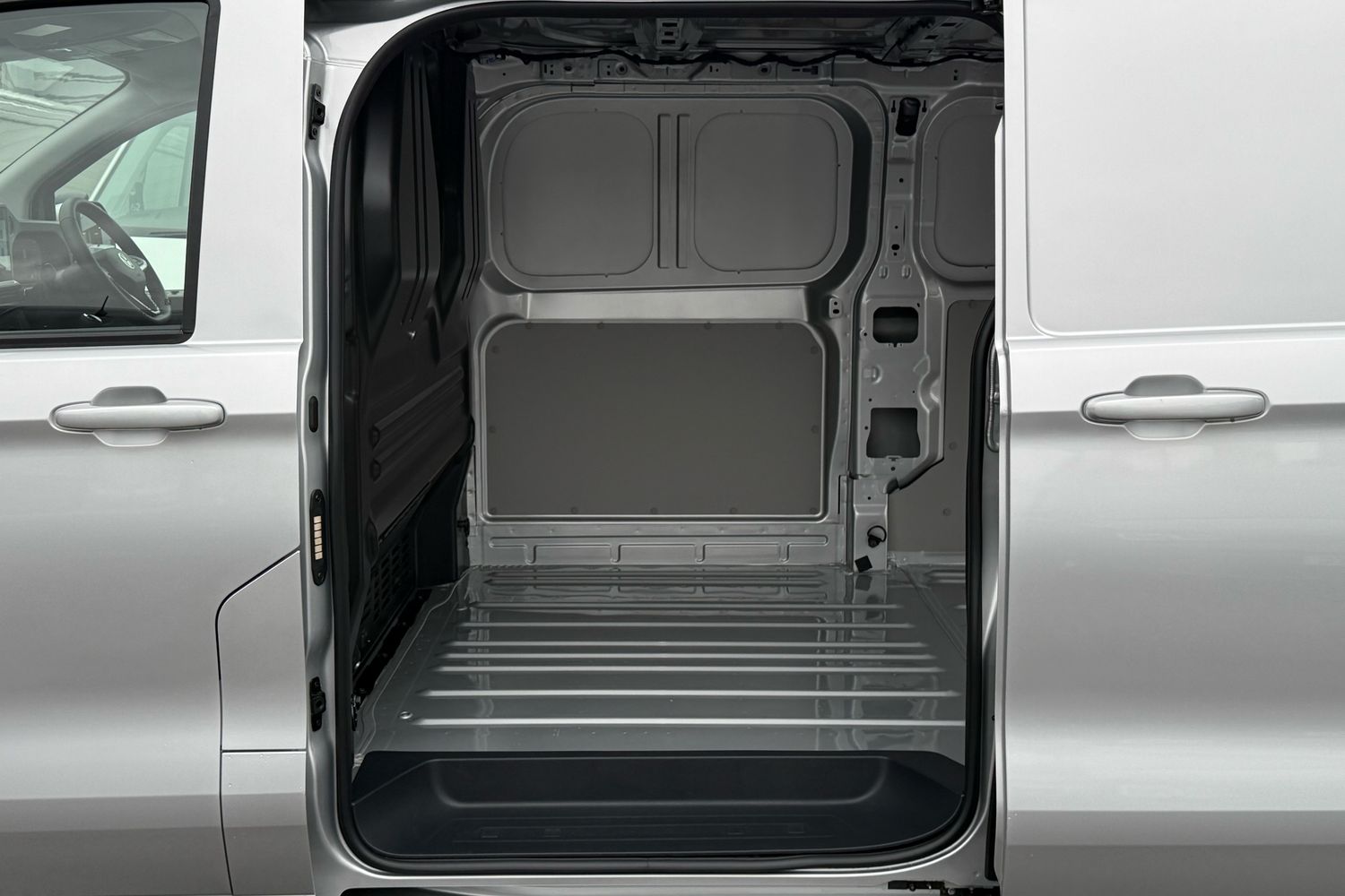 Used Volkswagen Transporter 2025 for sale - 76502993: Photo 45