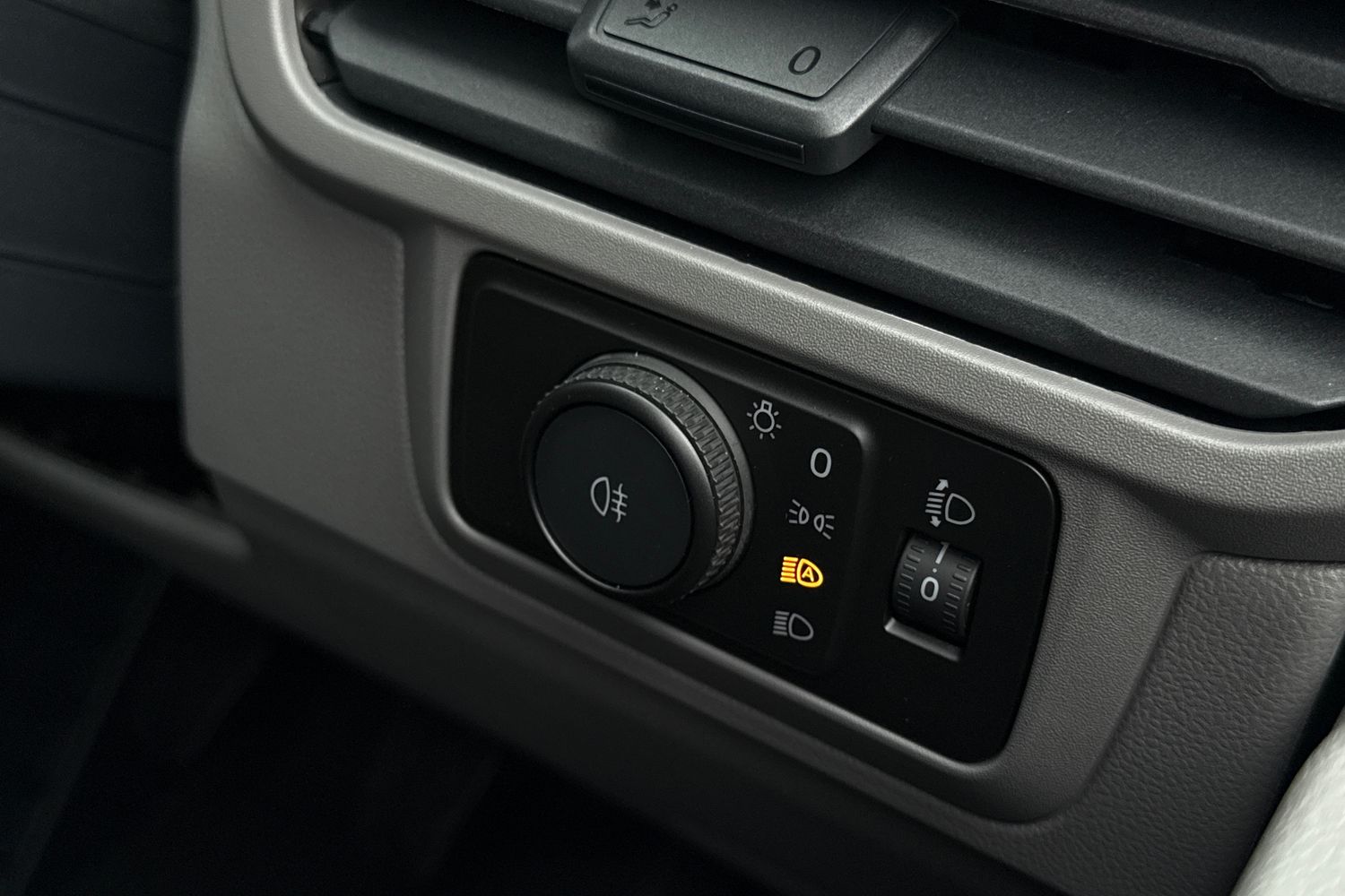 Used Volkswagen Transporter 2025 for sale - 76502993: Photo 59