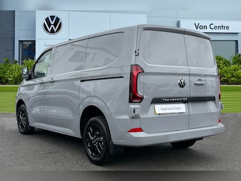 Used Volkswagen Transporter 2025 for sale - 76298736: Photo 2