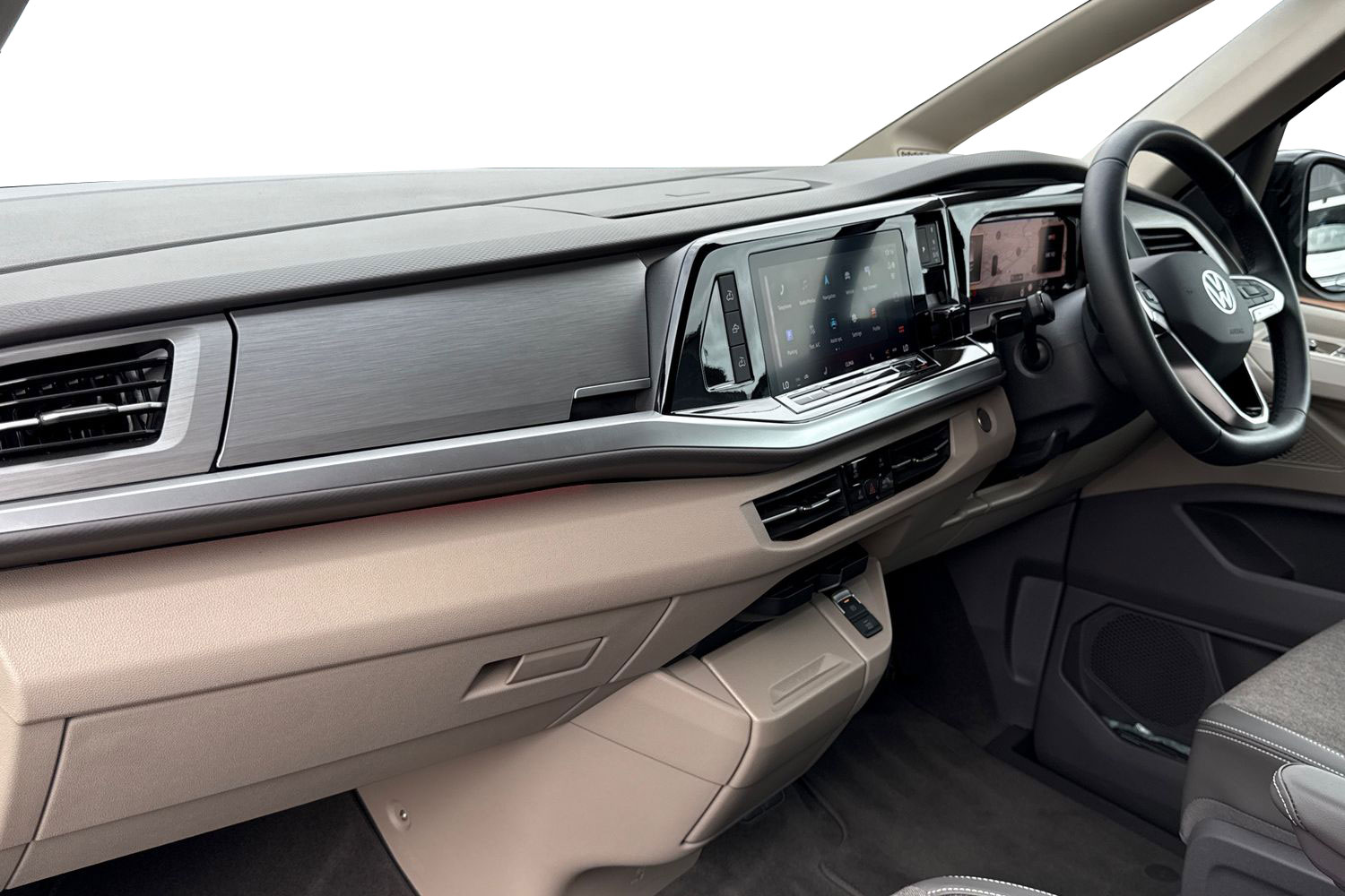 Used Volkswagen California 2025 for sale - 76205347: Photo 15