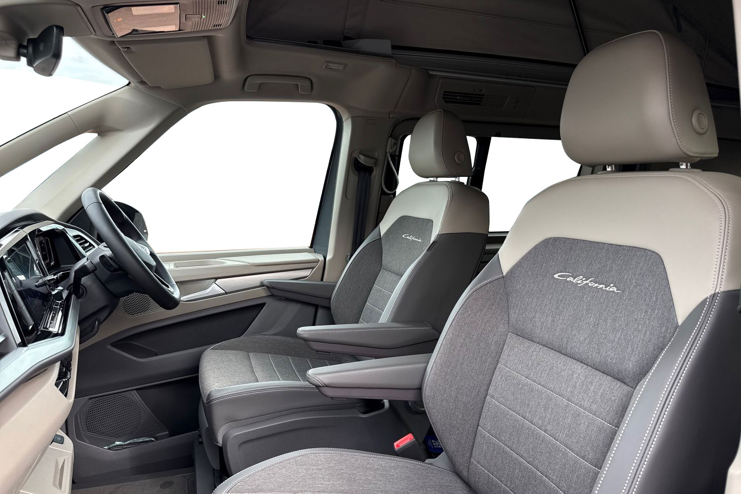 Used Volkswagen California 2025 for sale - 76205347: Photo 16