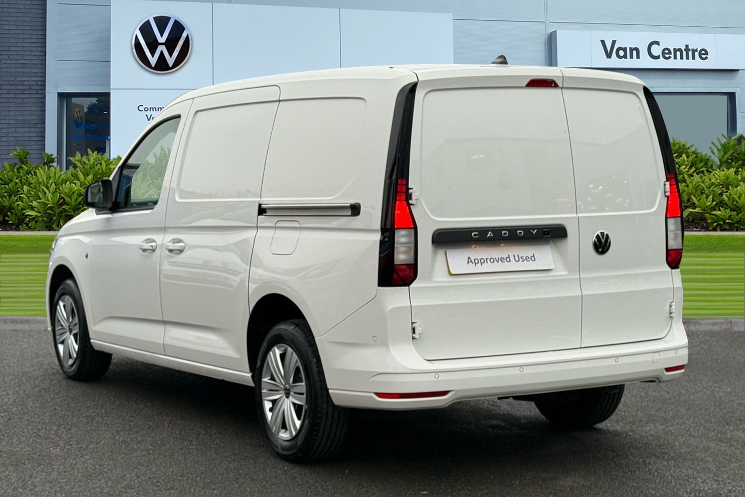 Used Volkswagen Caddy Maxi 2025 for sale - 77334257: Photo 2