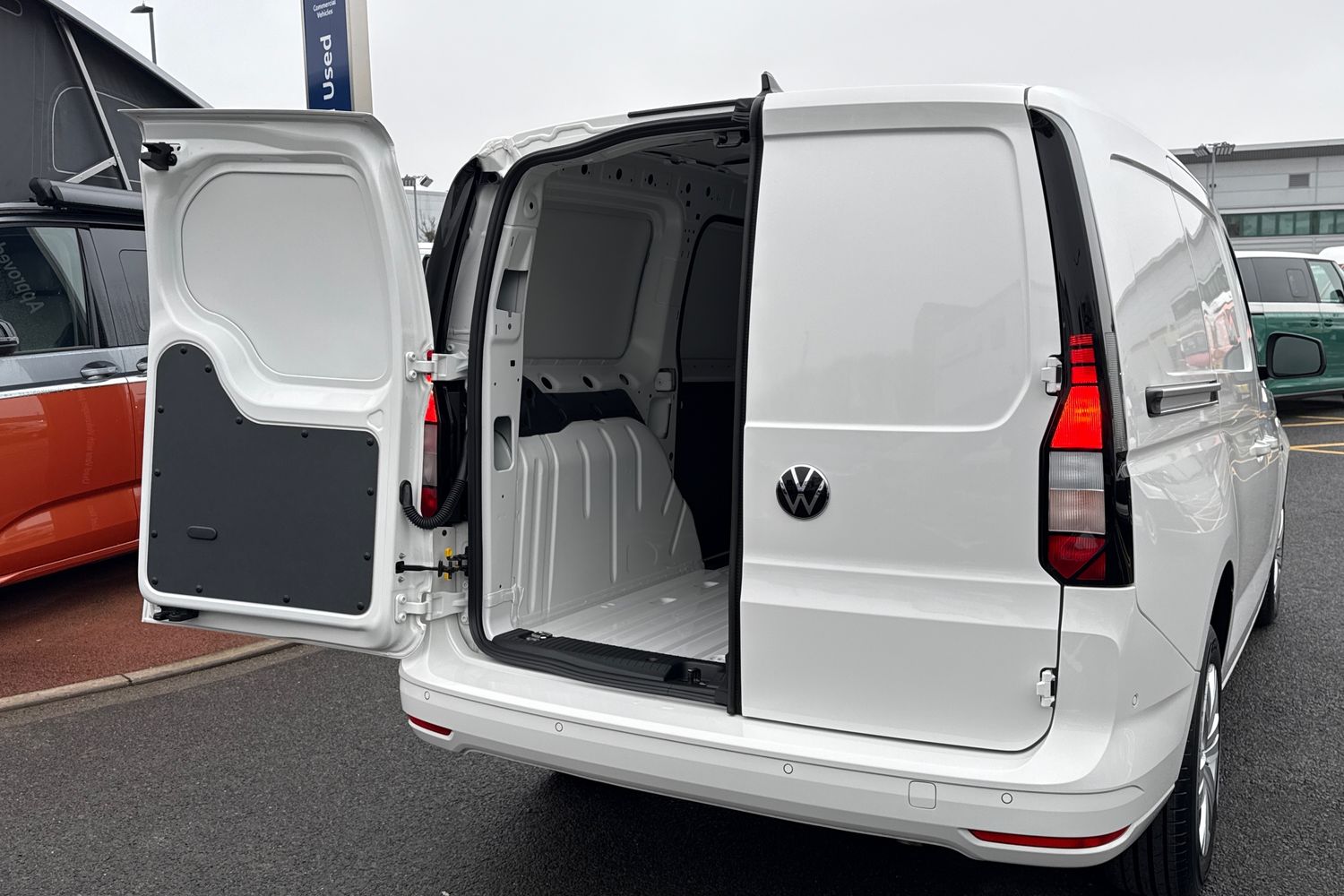 Used Volkswagen Caddy Maxi 2025 for sale - 77334257: Photo 40
