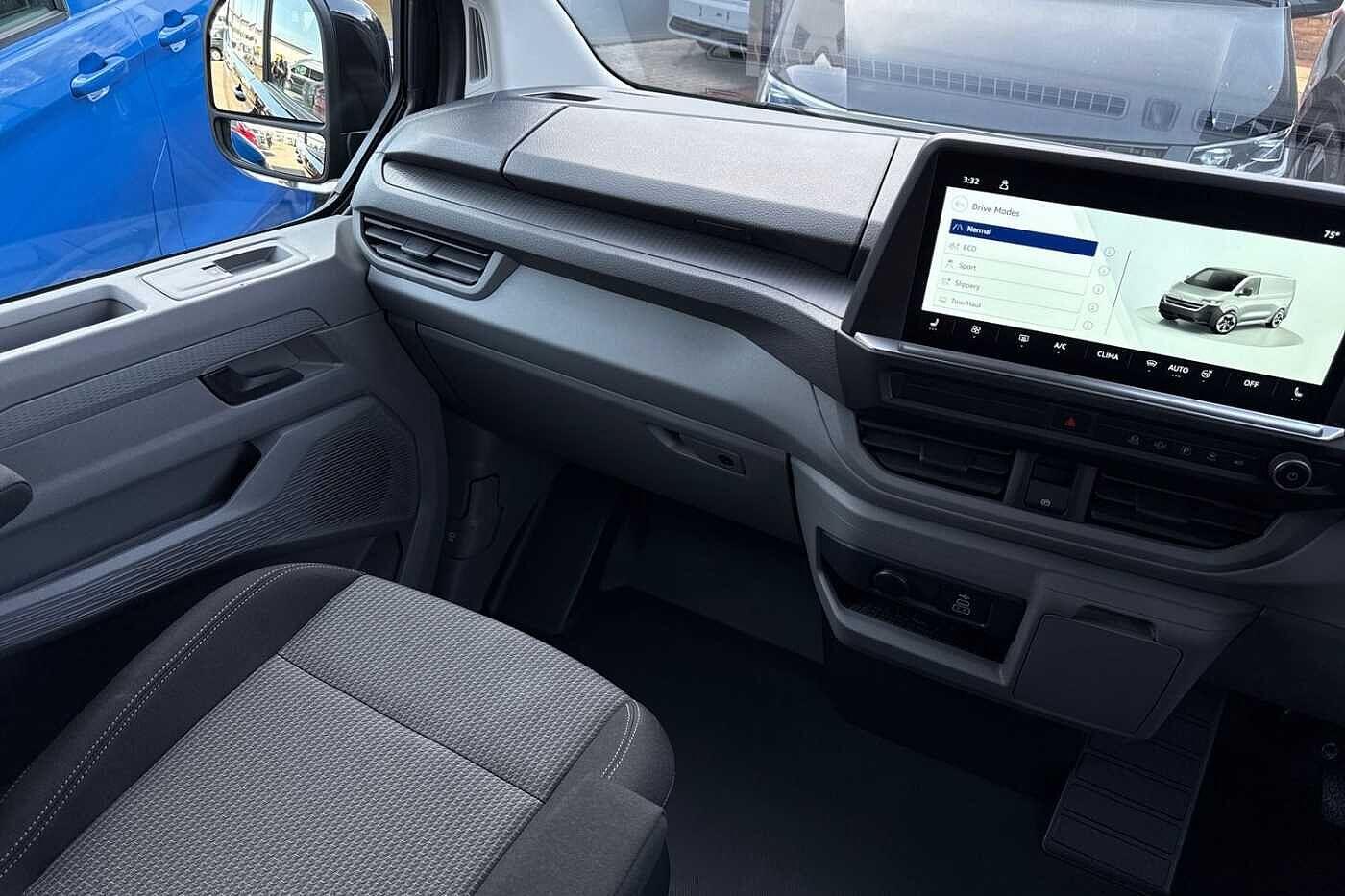 Used Volkswagen Transporter 2025 for sale - 78197554: Photo 15