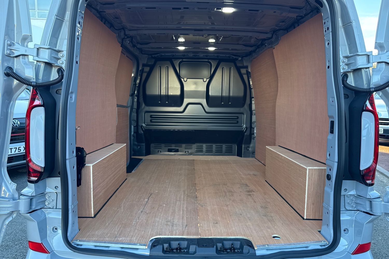 Used Volkswagen Transporter 2025 for sale - 77943654: Photo 6