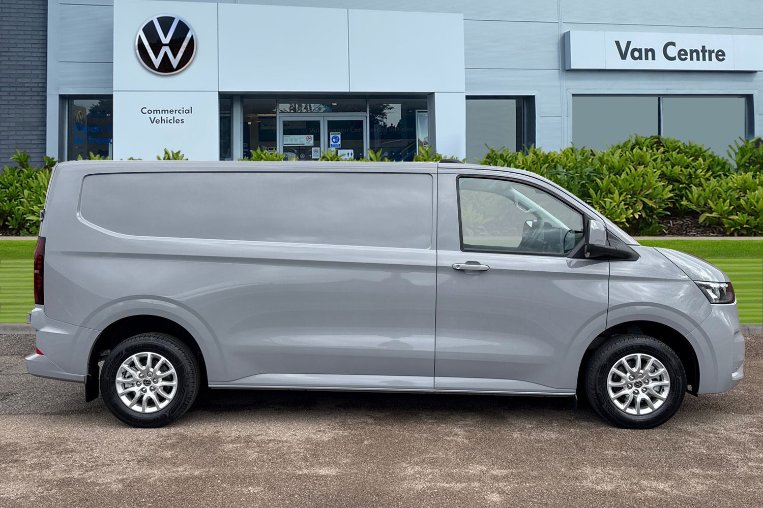 Used Volkswagen Transporter 2025 for sale - 77661701: Photo 3