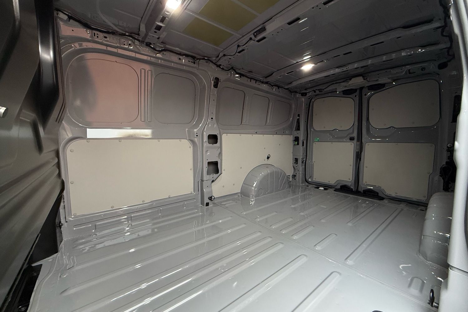 Used Volkswagen Transporter 2025 for sale - 77661701: Photo 51