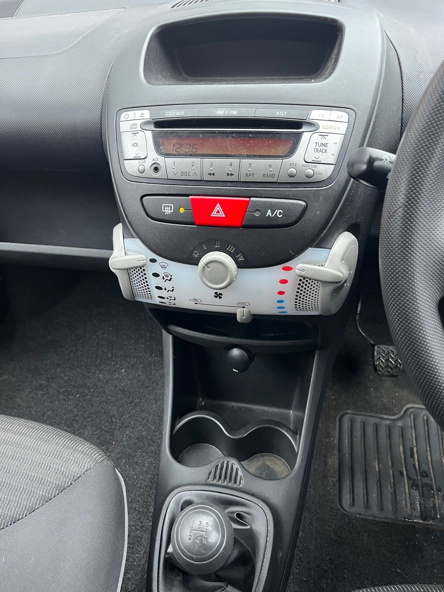 Used Peugeot 107 2013 for sale - 78175926: Photo 14