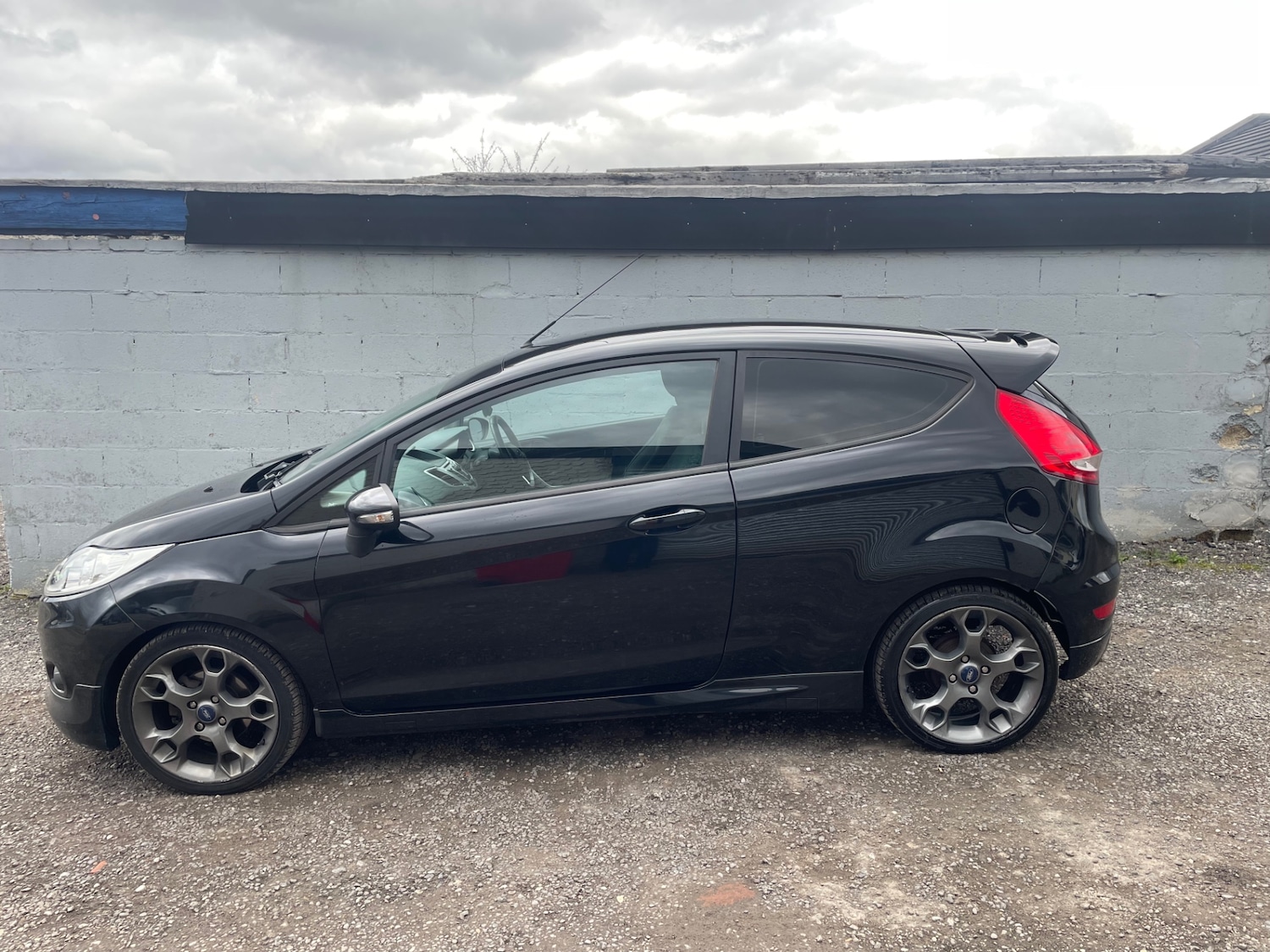 Used Ford Fiesta 2009 for sale - 78175940: Photo 9