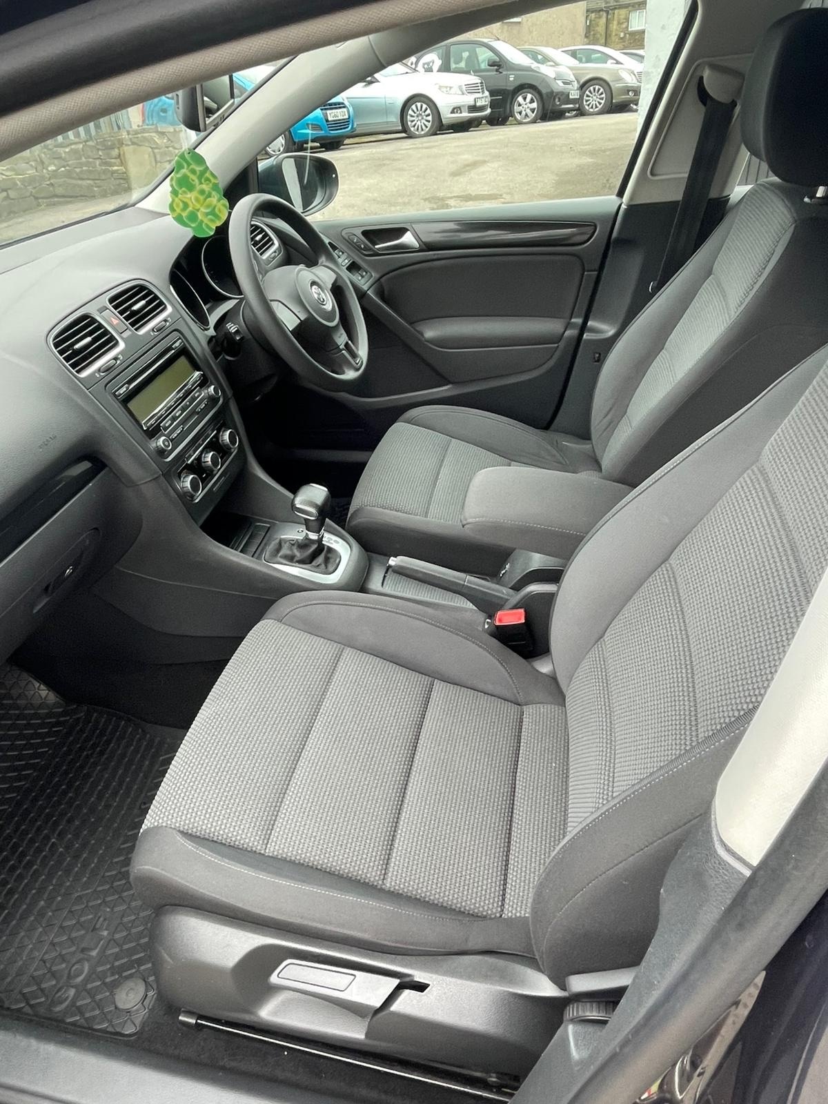 Used Volkswagen Golf 2010 for sale - 77793108: Photo 11