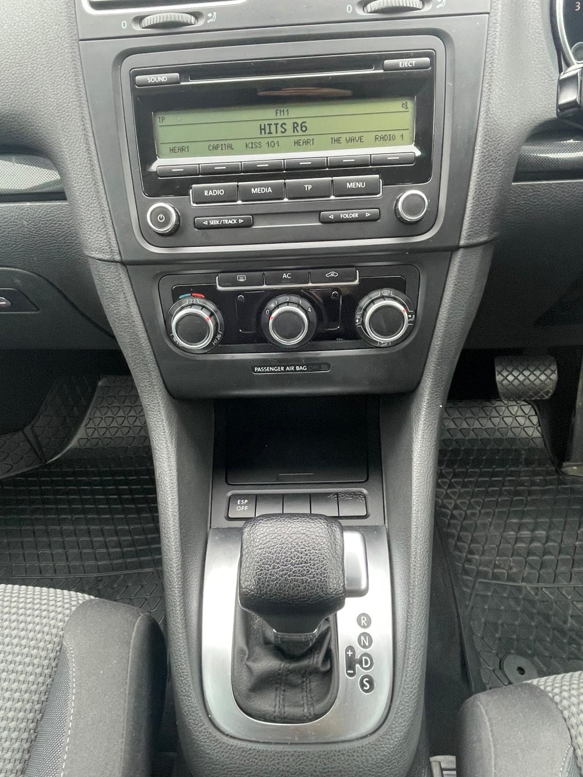 Used Volkswagen Golf 2010 for sale - 77793108: Photo 14