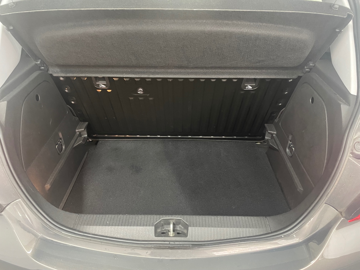 Used Vauxhall Corsa 2016 for sale - 77848139: Photo 12