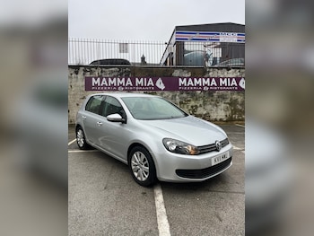 Used Volkswagen Golf 2011 for sale - 77707384: Photo