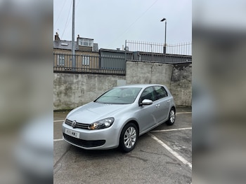 Used Volkswagen Golf 2011 for sale - 77707384: Photo