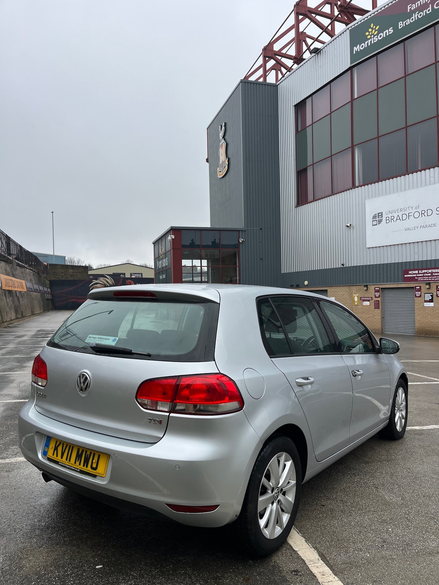 Used Volkswagen Golf 2011 for sale - 77707384: Photo 4