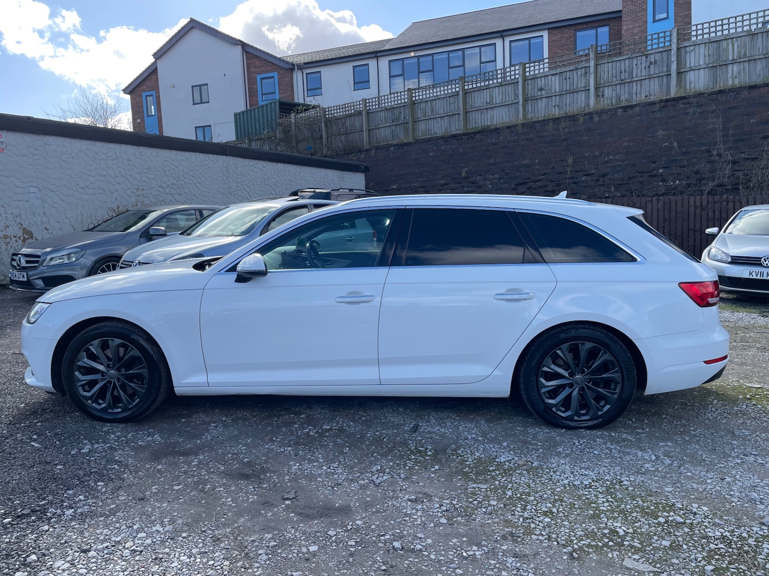 Used Audi A4 2018 for sale - 77932880: Photo 7