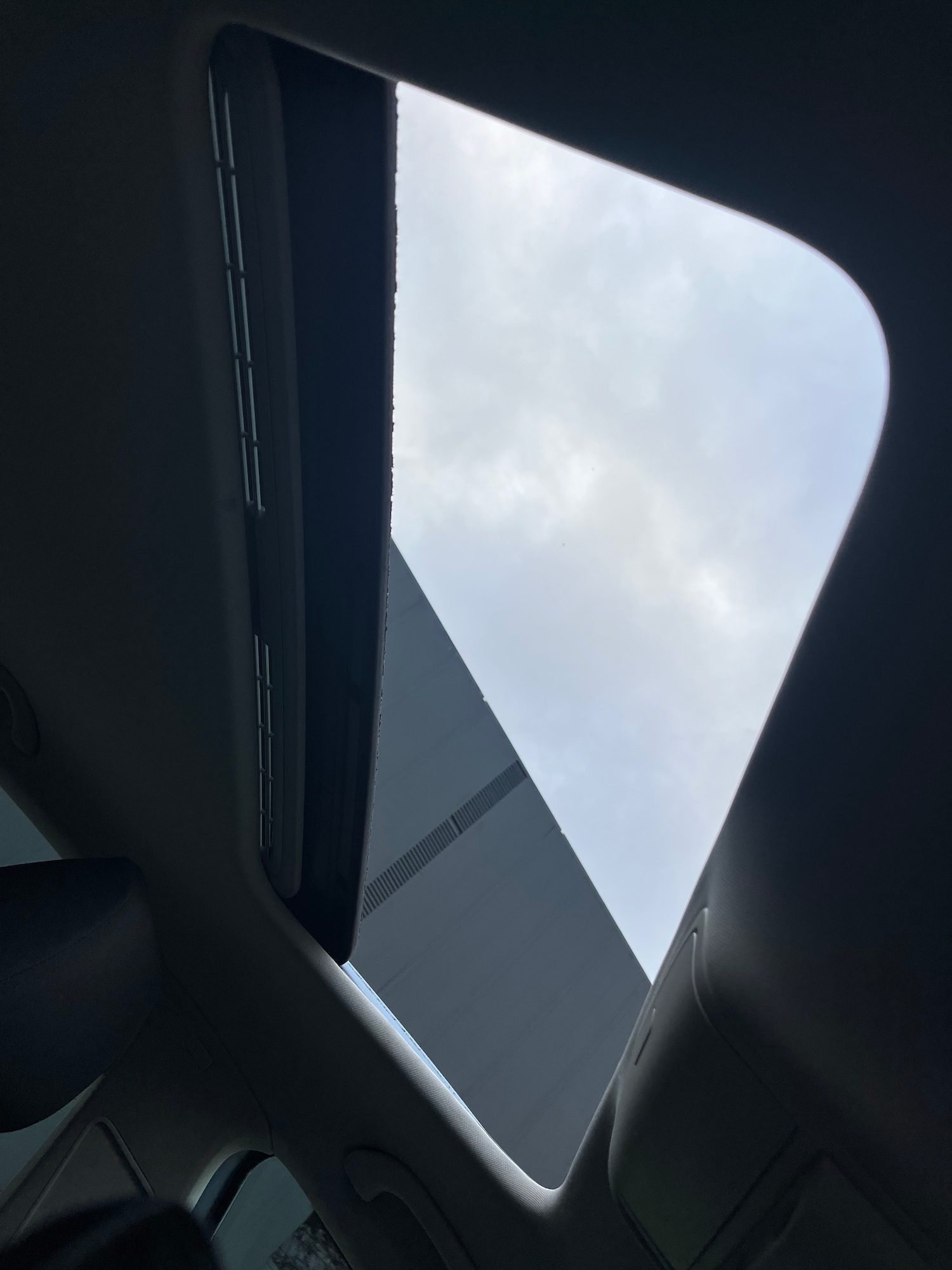 Used Volkswagen Golf 2011 for sale - 77431334: Photo 15