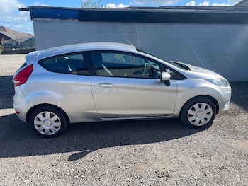 Used Ford Fiesta 2011 for sale - 78183456: Photo