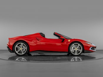 Used Ferrari 296 GTS 2023 for sale - 79386576: Photo