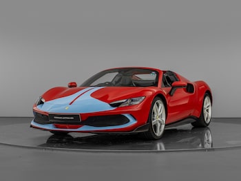 Used Ferrari 296 GTS 2023 for sale - 79386576: Photo