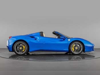 Used Ferrari 488 2016 for sale - 78627588: Photo
