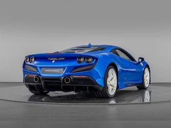 Used Ferrari F8 Tributo 2021 for sale - 78976746: Photo