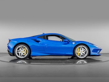 Used Ferrari F8 Tributo 2021 for sale - 78976746: Photo