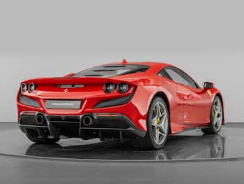 Used Ferrari F8 Tributo 2020 for sale - 79711198: Photo