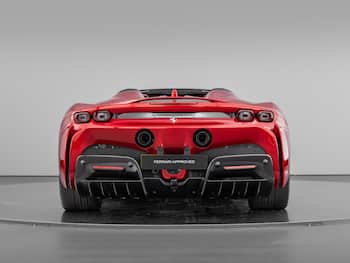Used Ferrari SF90 Spider 2024 for sale - 79780162: Photo