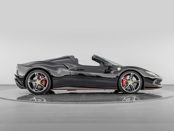 Used Ferrari 296 GTS 2024 for sale - 79347494: Photo