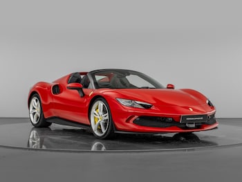 Used Ferrari 296 GTS 2025 for sale - 78976748: Photo