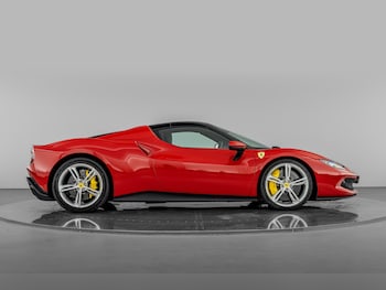 Used Ferrari 296 GTS 2025 for sale - 78976748: Photo
