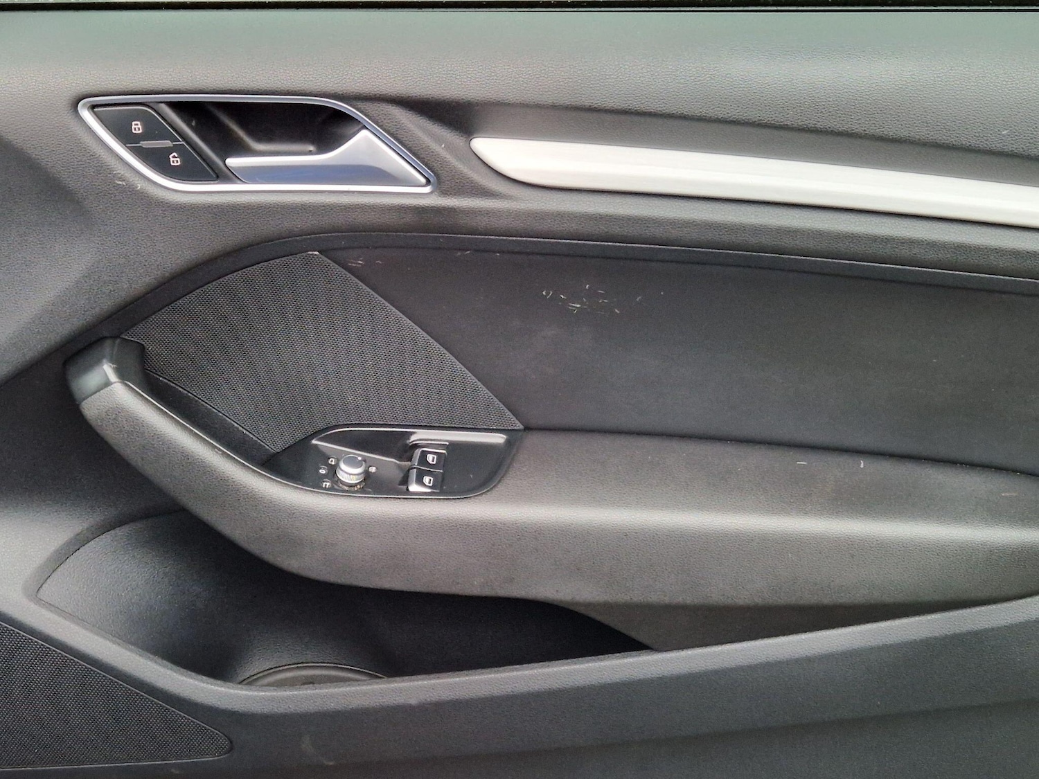 Used Audi A3 2015 for sale - 77376966: Photo 31