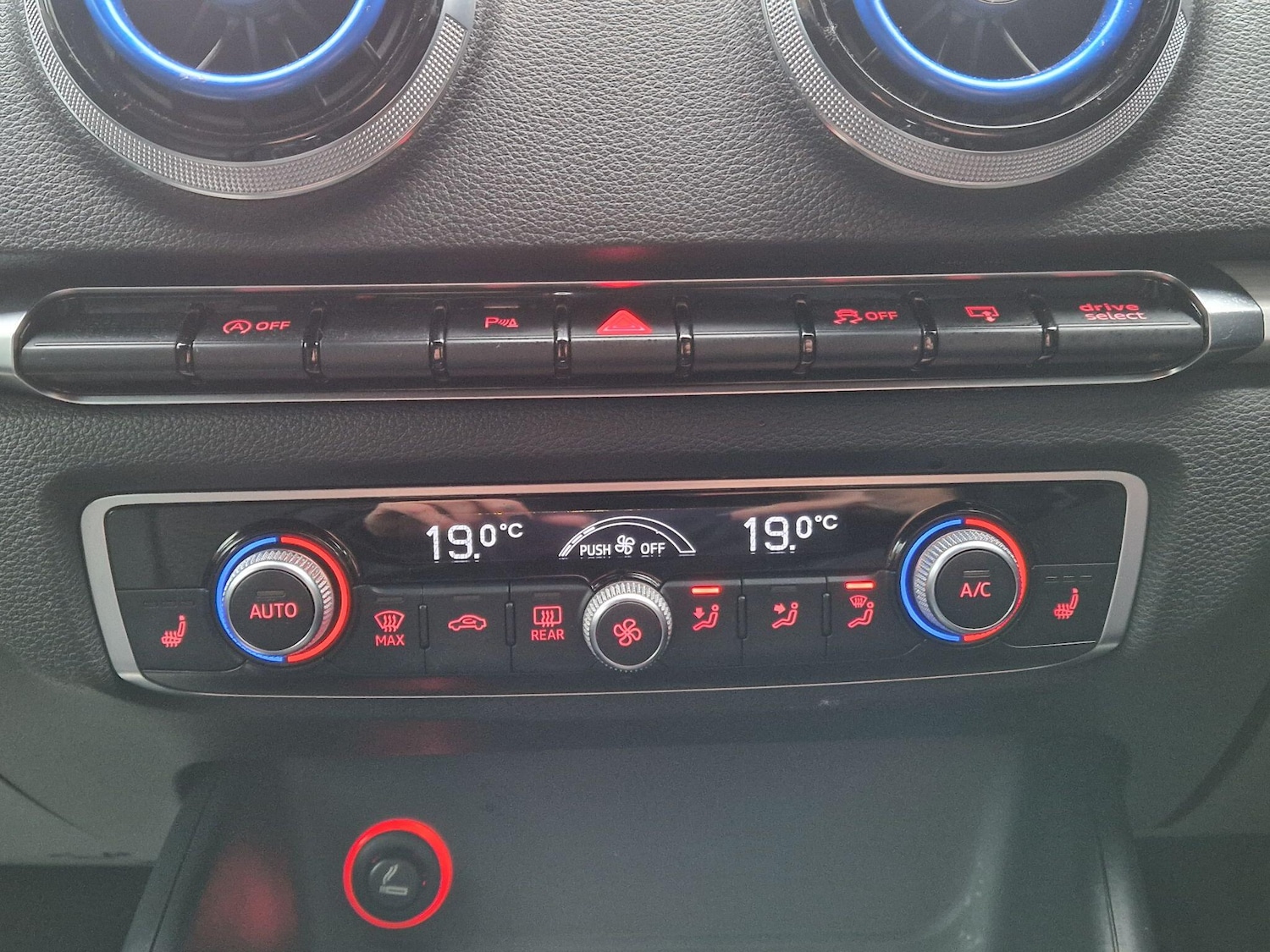 Used Audi A3 2015 for sale - 77376966: Photo 46