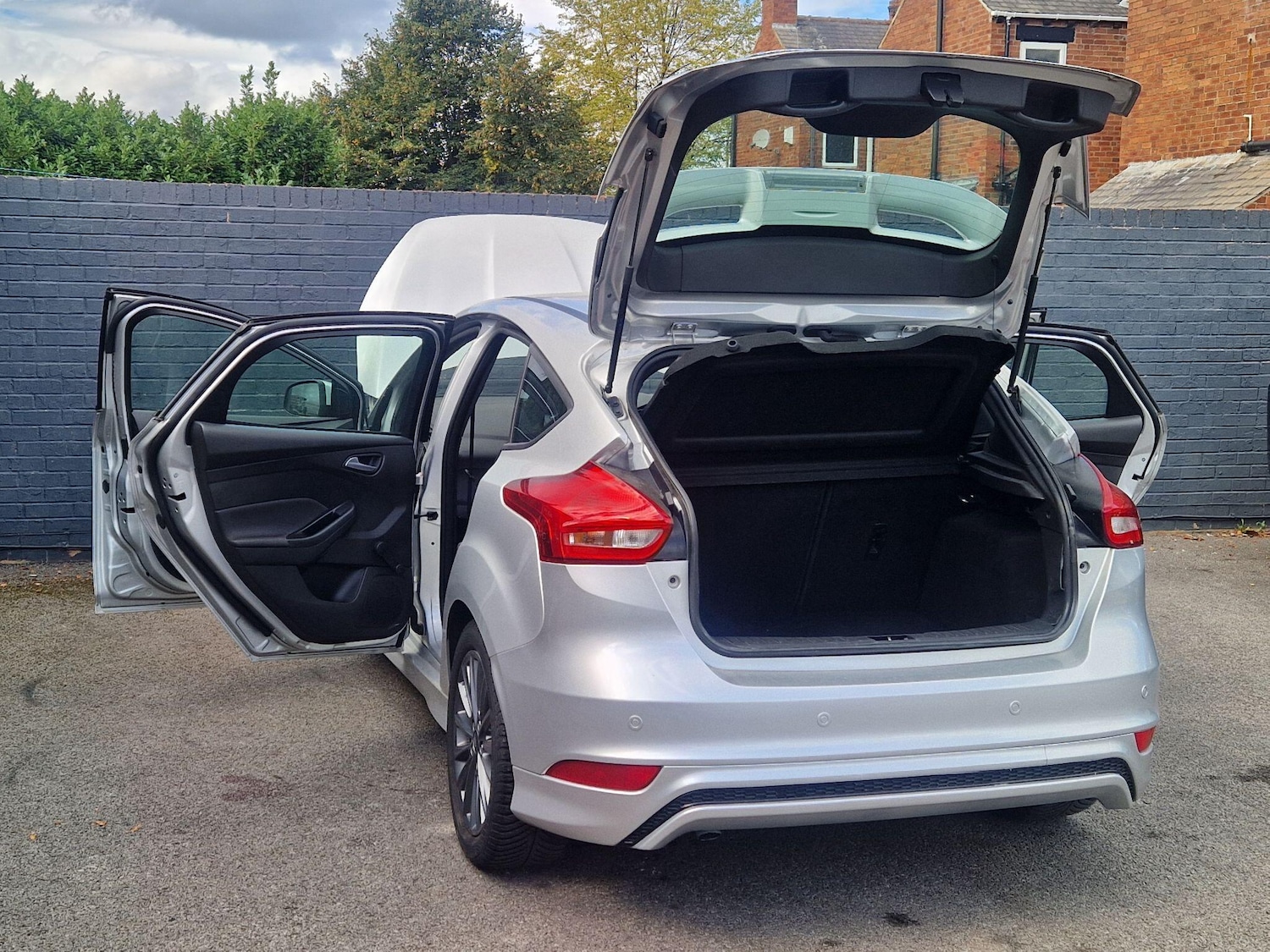 Used Ford Focus 2017 for sale - 77166922: Photo 17