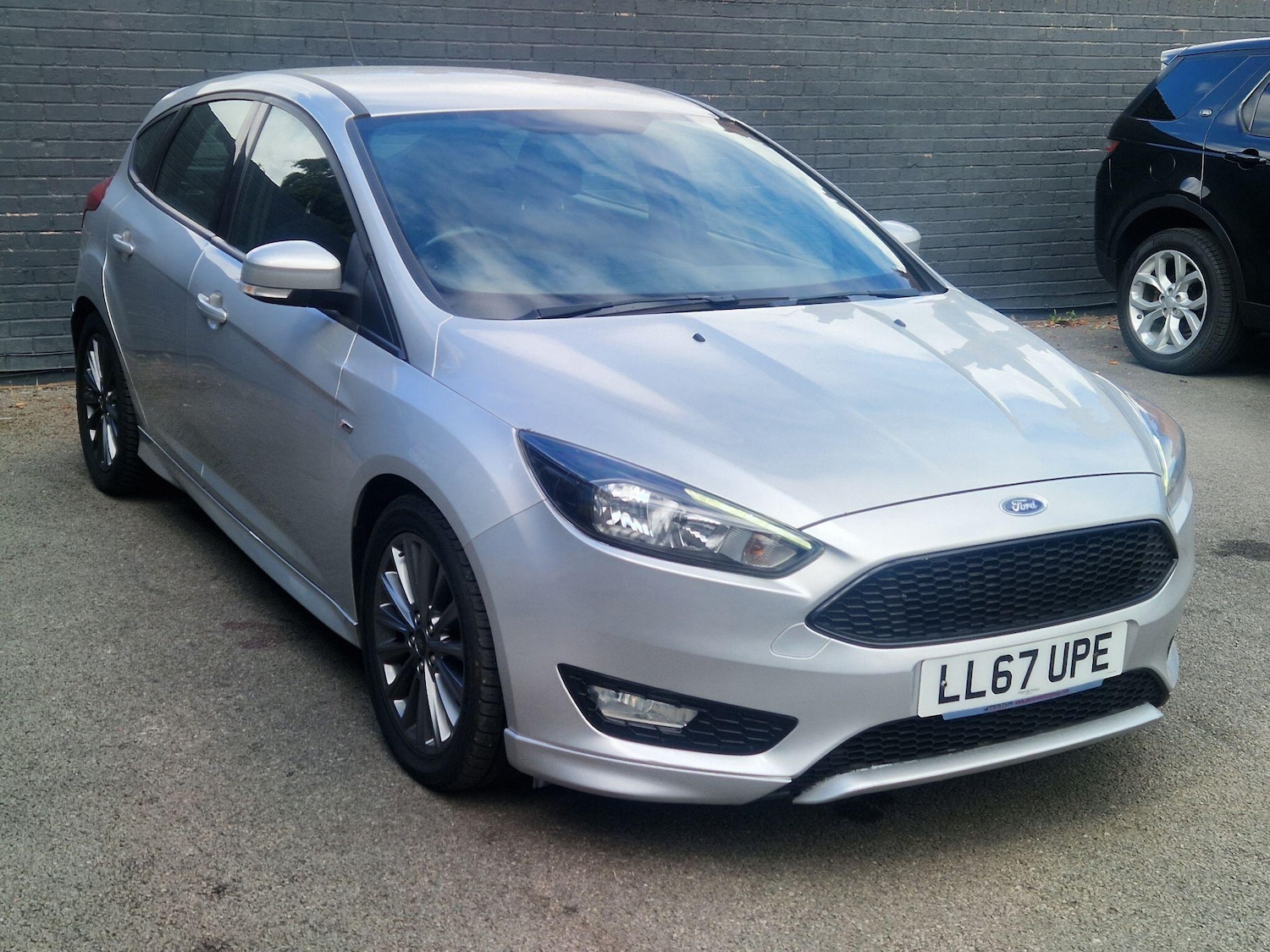 Used Ford Focus 2017 for sale - 77166922: Photo 4