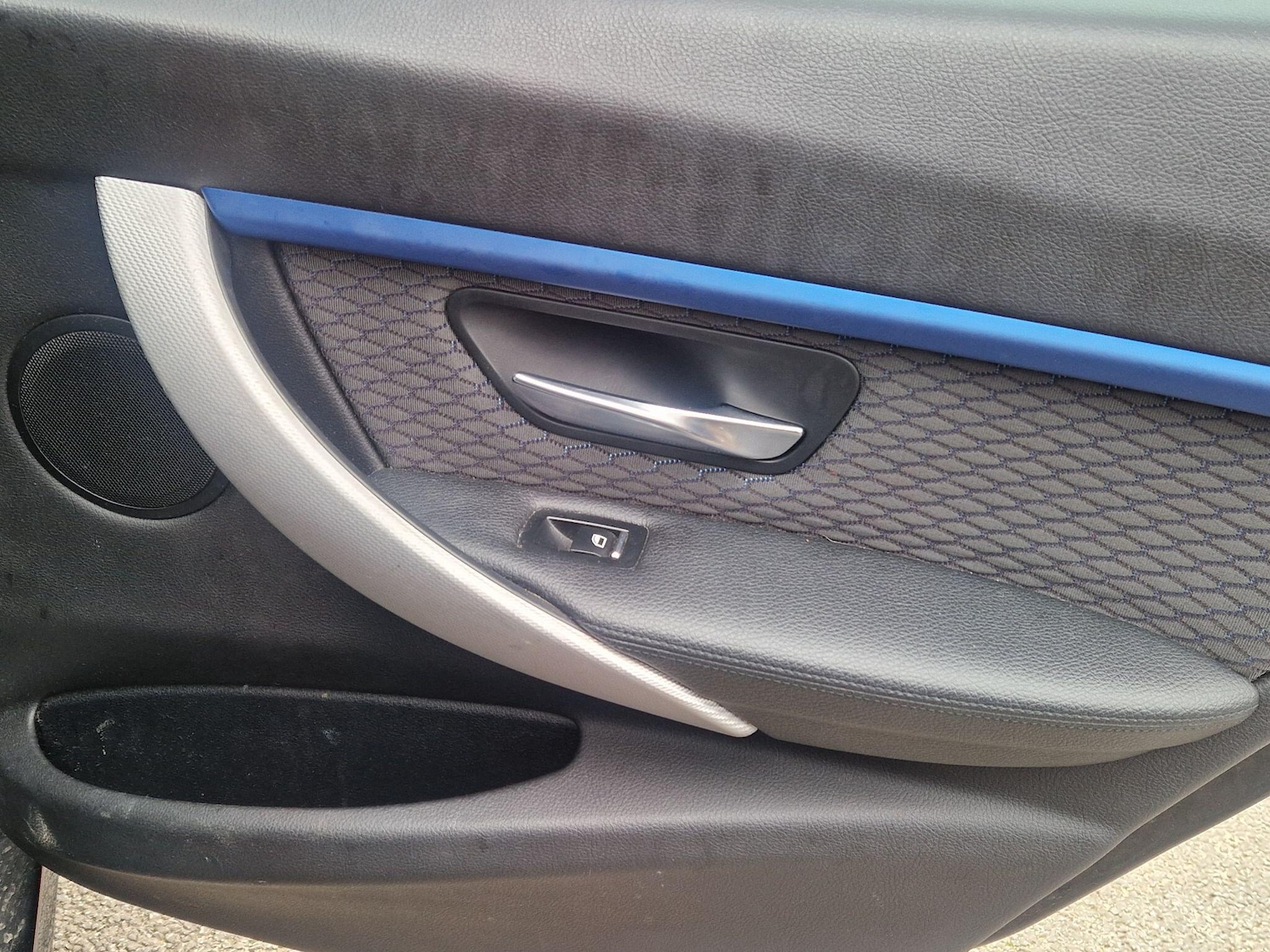 Used BMW 3 Series 2018 for sale - 77597631: Photo 35