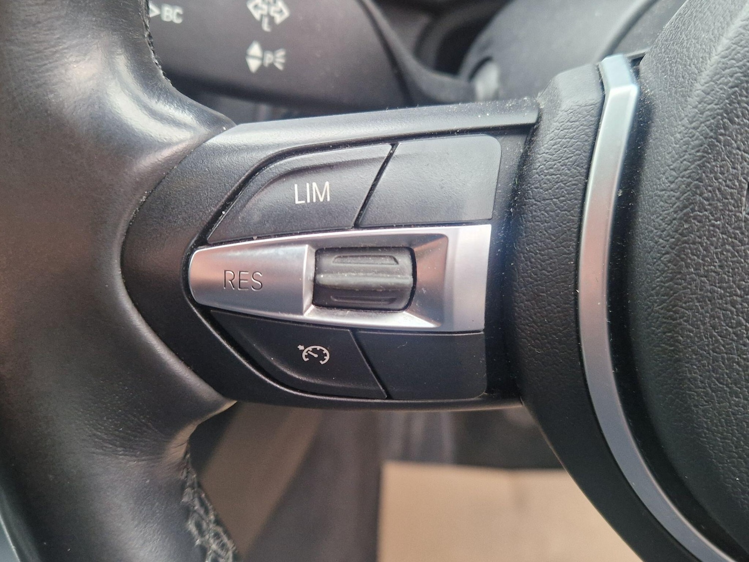 Used BMW 3 Series 2018 for sale - 77597631: Photo 48