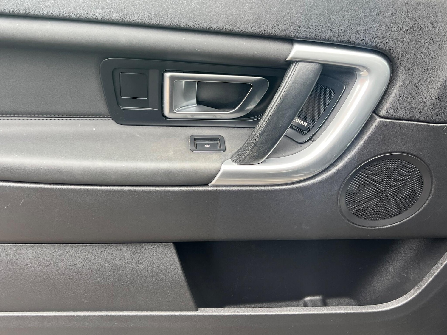 Used Land Rover Discovery Sport for sale - 77646871: Photo 39