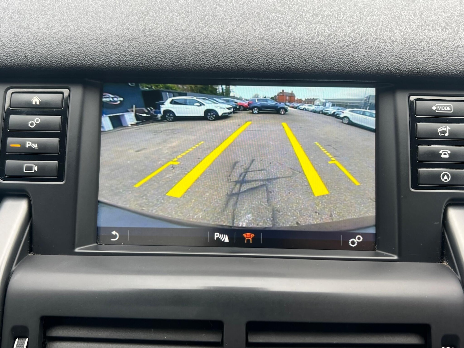 Used Land Rover Discovery Sport for sale - 77646871: Photo 53