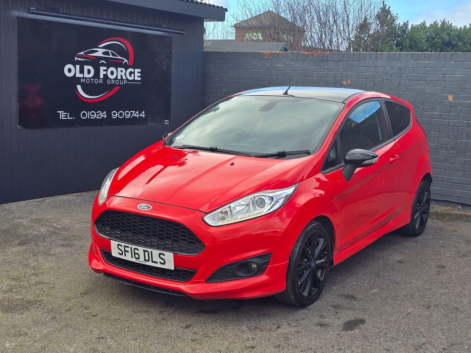 Used Ford Fiesta 2016 for sale - 77883267: Photo 1