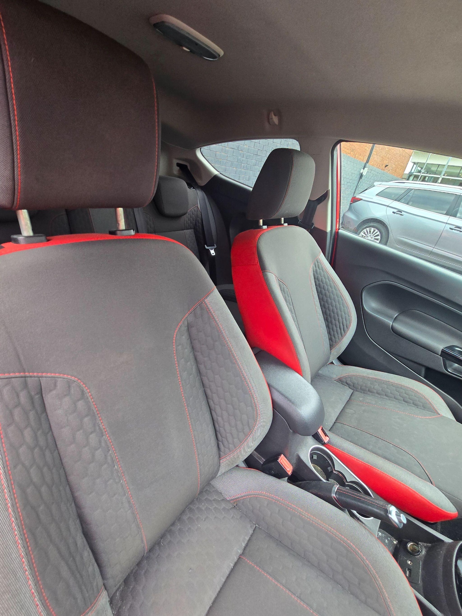 Used Ford Fiesta 2016 for sale - 77883267: Photo 28