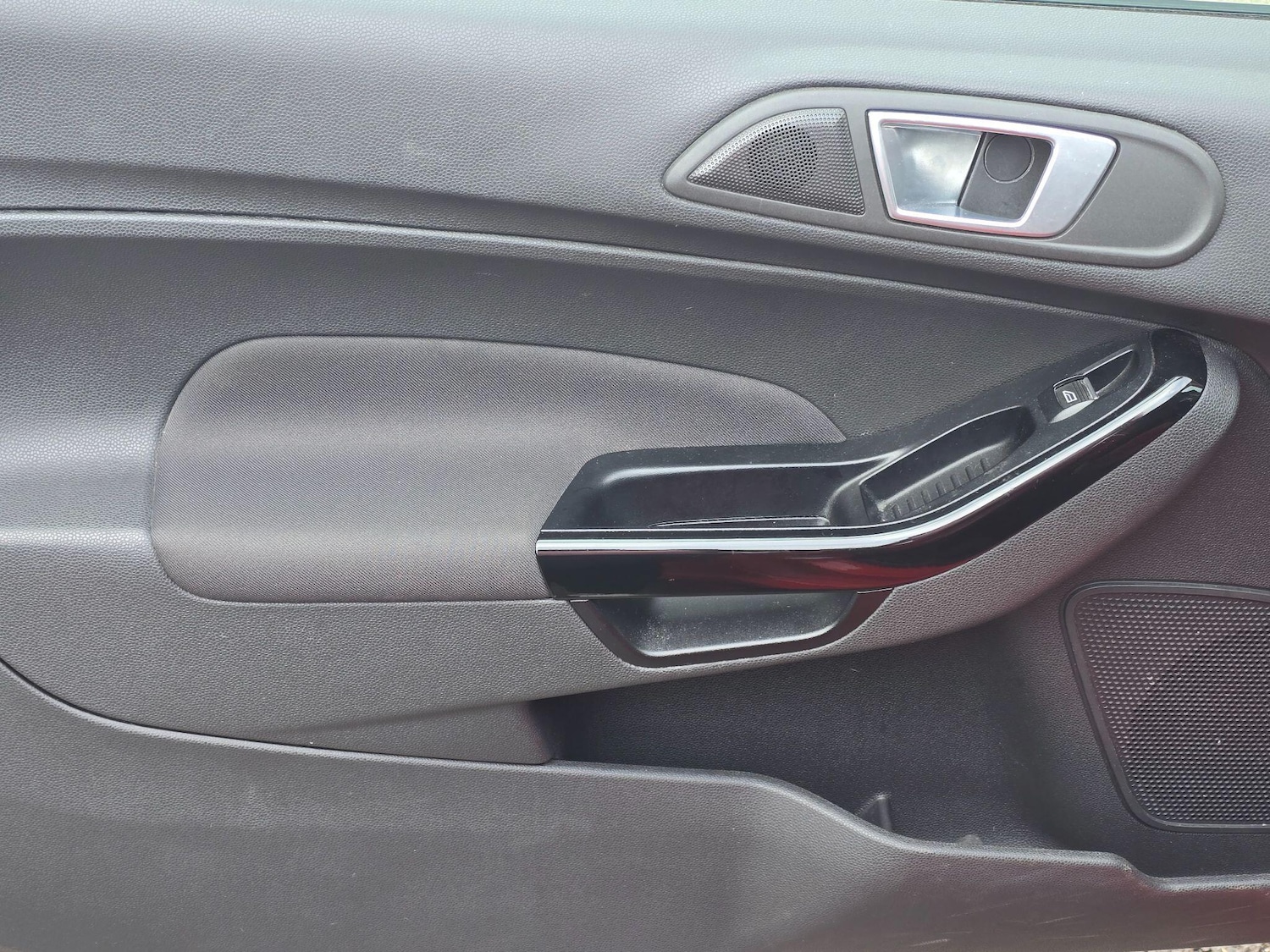 Used Ford Fiesta 2016 for sale - 77883267: Photo 36