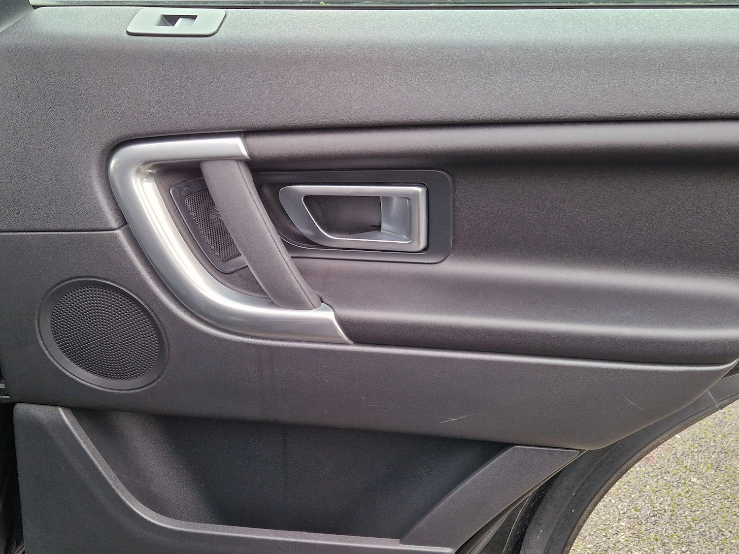 Used Land Rover Discovery Sport 2017 for sale - 77120212: Photo 35