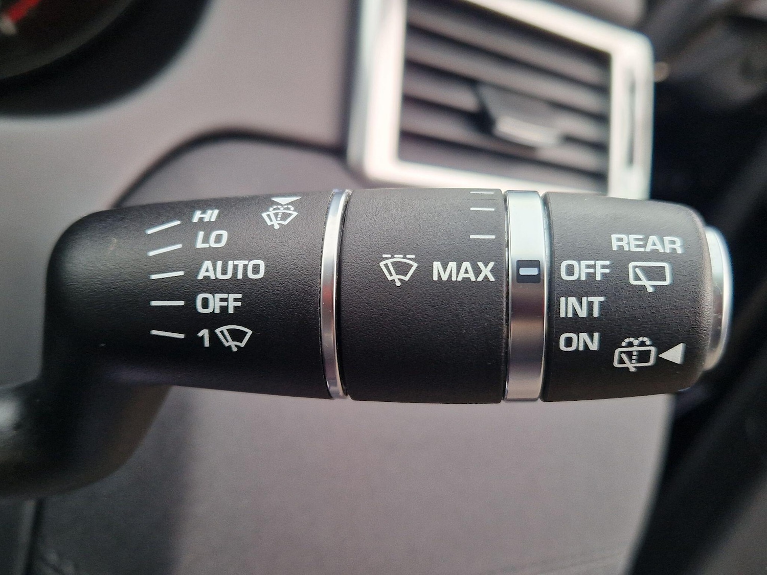 Used Land Rover Discovery Sport 2017 for sale - 77120212: Photo 46