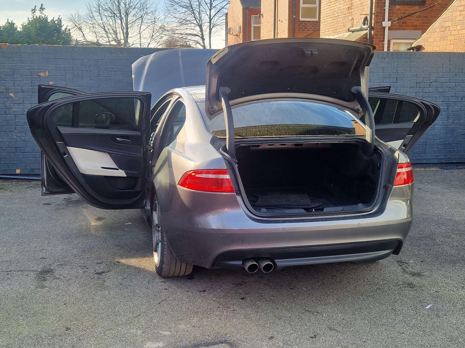 Used Jaguar XE for sale - 77671939: Photo 19